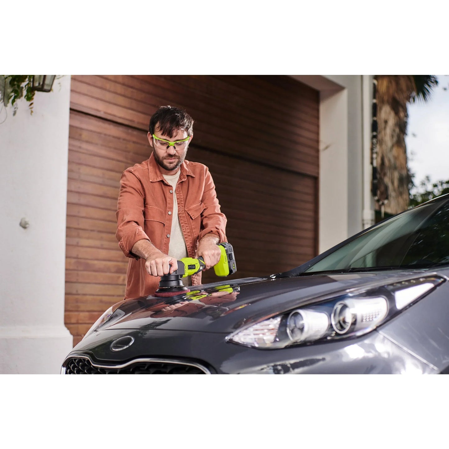 Ryobi® Pulidora de doble acción 18V ONE
