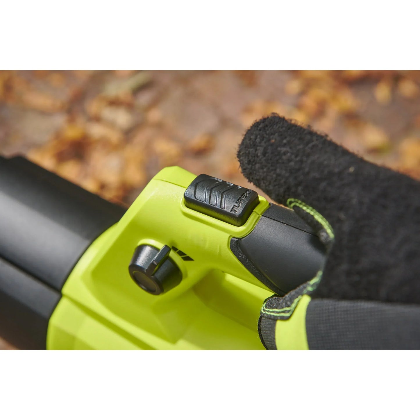Soplador Ryobi® Turbo Jet Whisper™ sin escobillas ONE+ HP™ de 18 V (3 años de garantía)